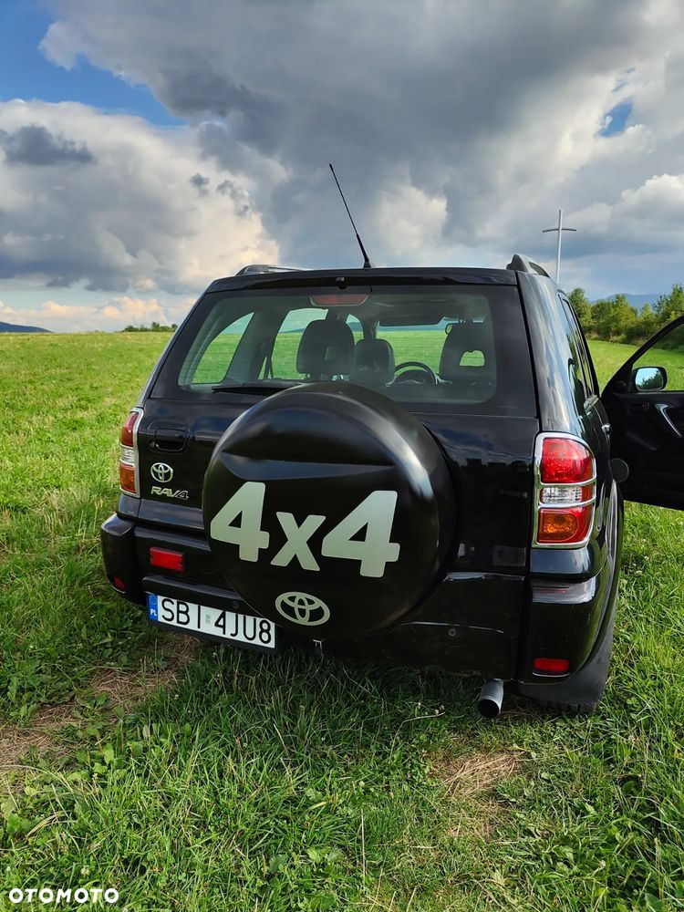 Toyota RAV4 2.0 D-4D 4x4 - 8