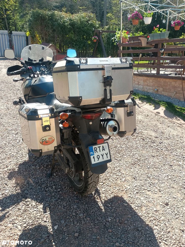 Suzuki DL - 28