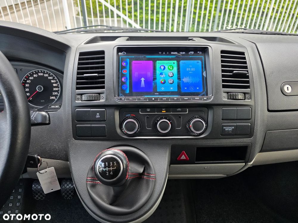 Volkswagen Transporter - 12