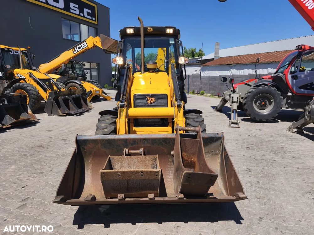 JCB 2CX - 4