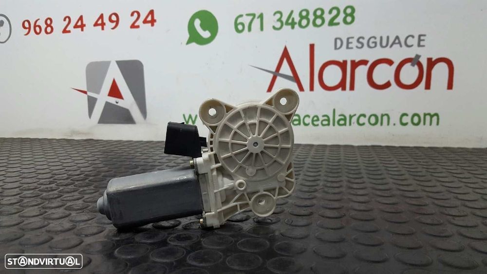 MOTOR ELEVADOR FRENTE DIREITO MERCEDES CLASE C (W203) BERLINA 220 CDI (203.006) - 1