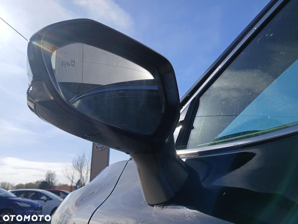Toyota Camry 2.5 Hybrid Executive CVT - 23