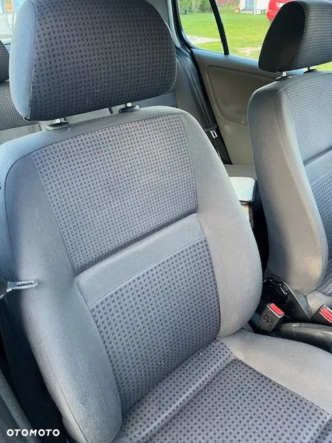 Volkswagen Polo Variant 1.4 - 5