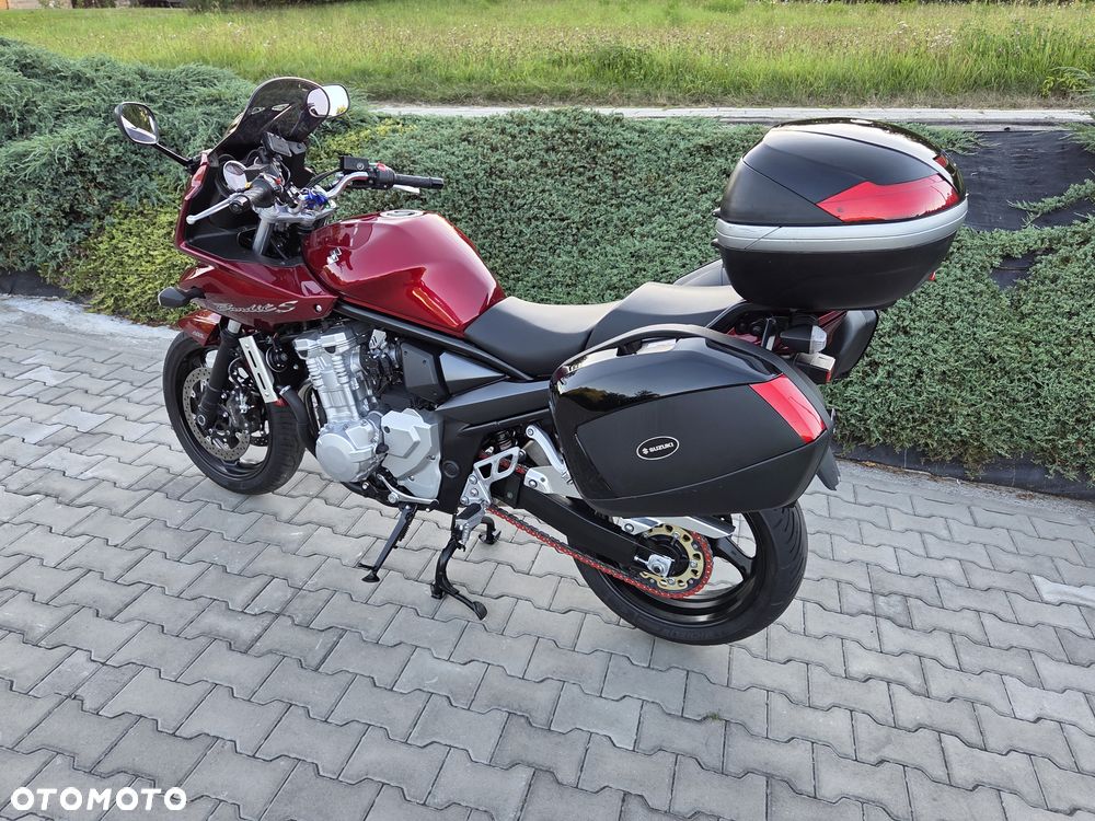Suzuki Bandit - 32