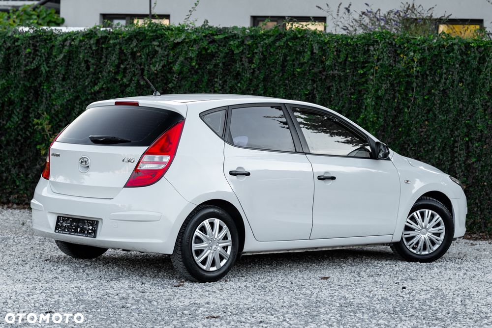 Hyundai i30 1.4 Classic - 14