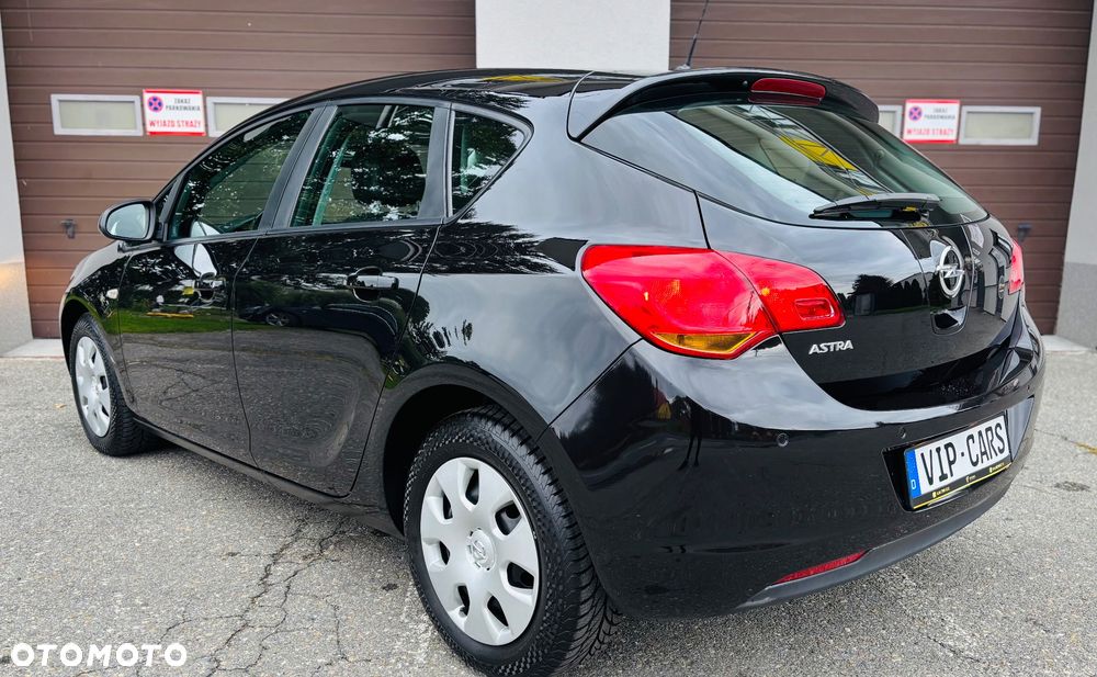 Opel Astra - 7