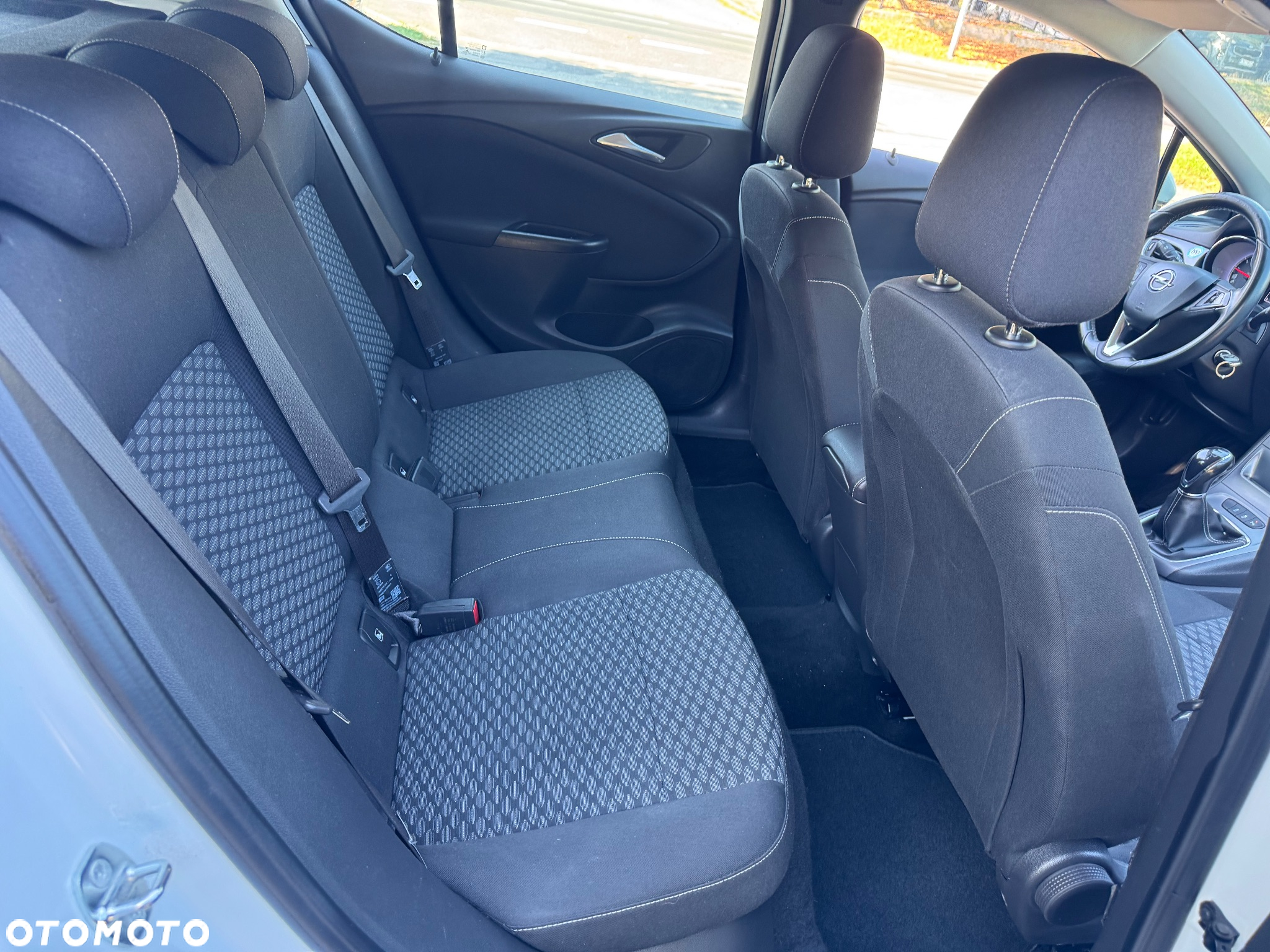 Opel Astra - 19