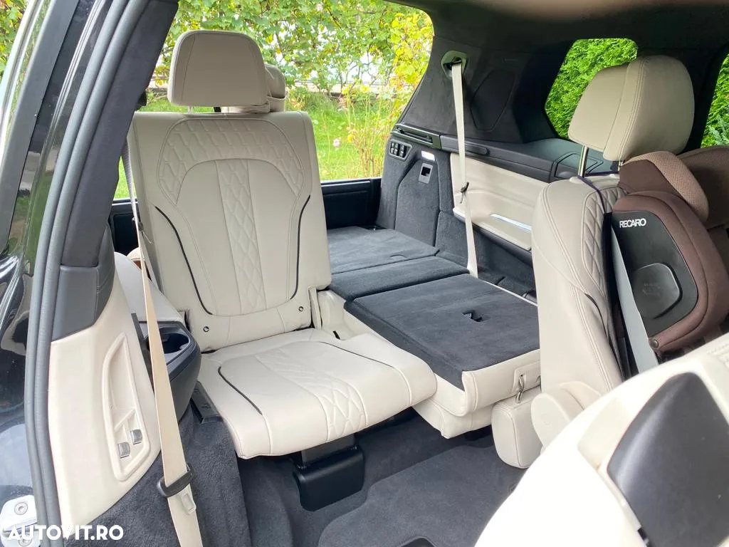 BMW X7 xDrive40d - 27