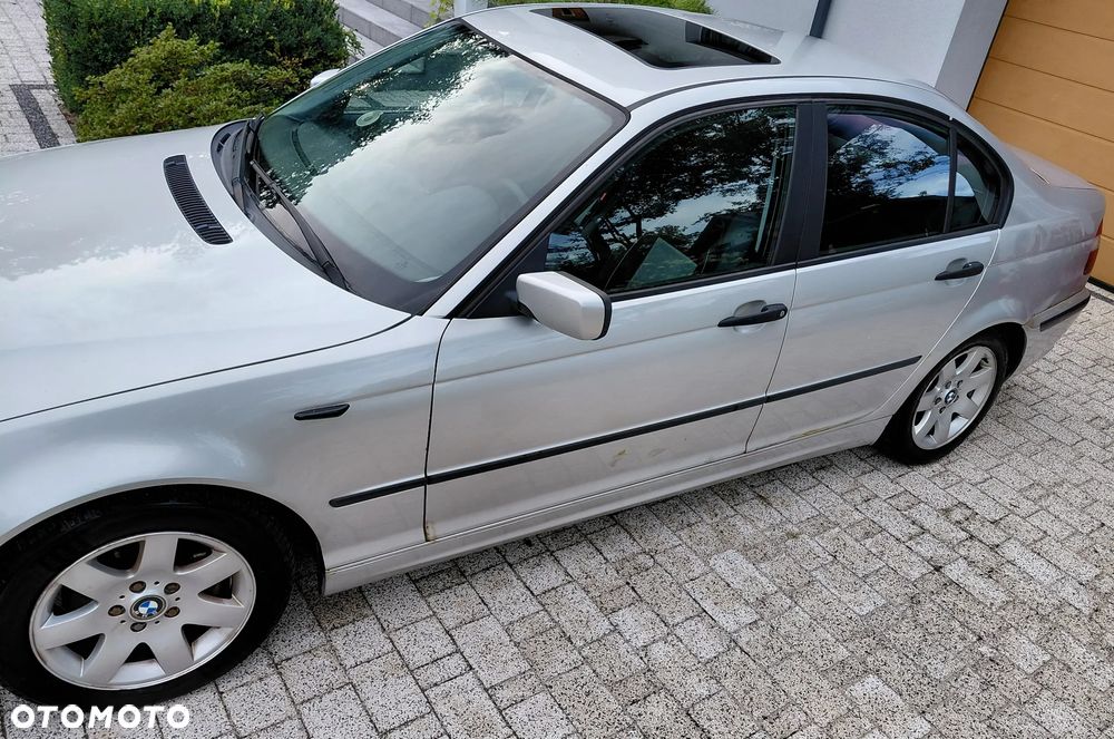 BMW Seria 3 316i - 5