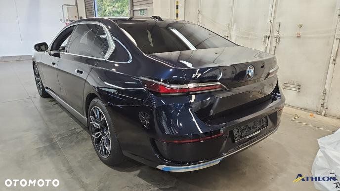 BMW i7 xDrive60 - 3