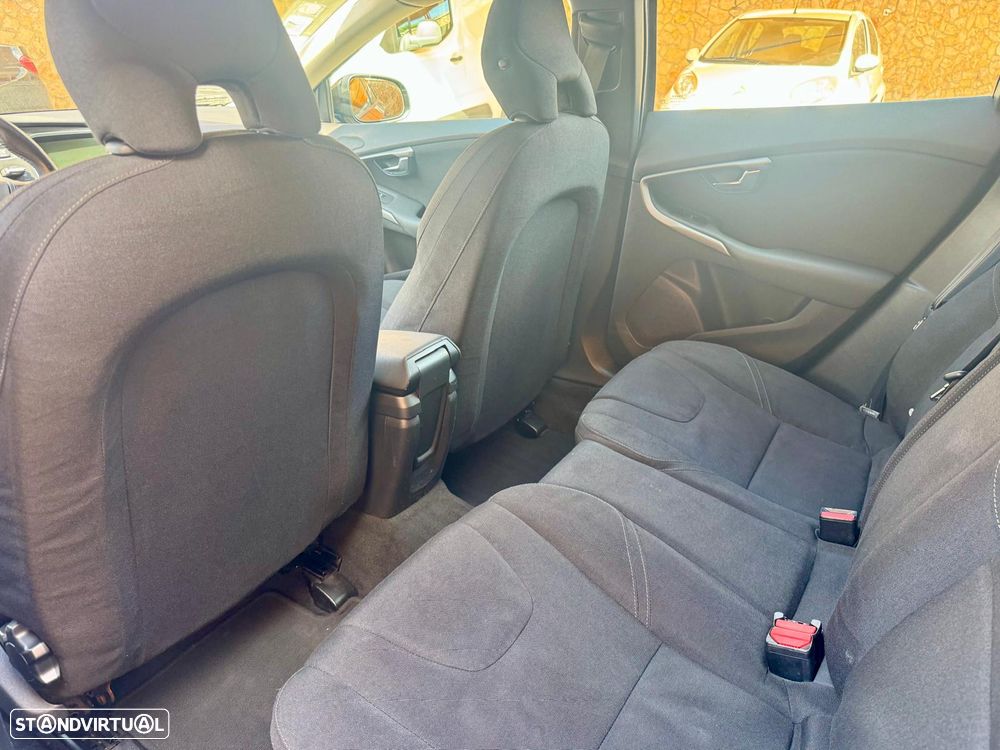 Volvo V40 1.6 D2 Eco Summum - 14