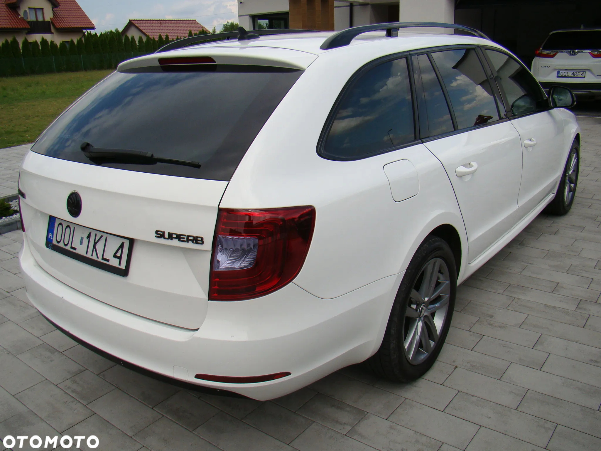 Skoda Superb 2.0 TDI Ambition DSG - 11