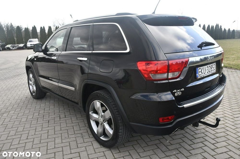 Jeep Grand Cherokee - 11