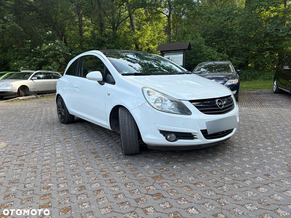 Opel Corsa 1.4 16V Color Edition - 4
