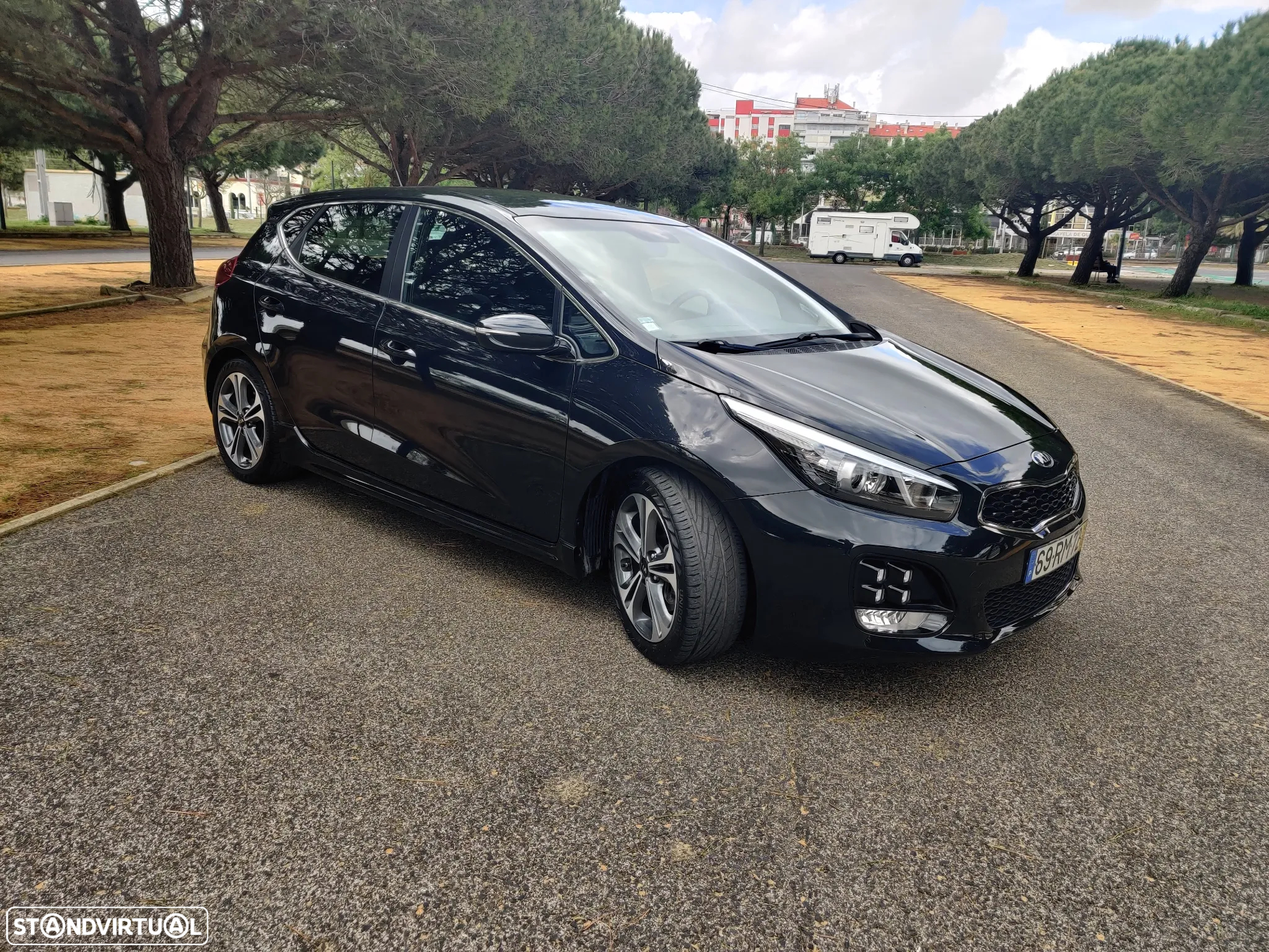 Kia Ceed 1.6 CRDi GT Line - 4