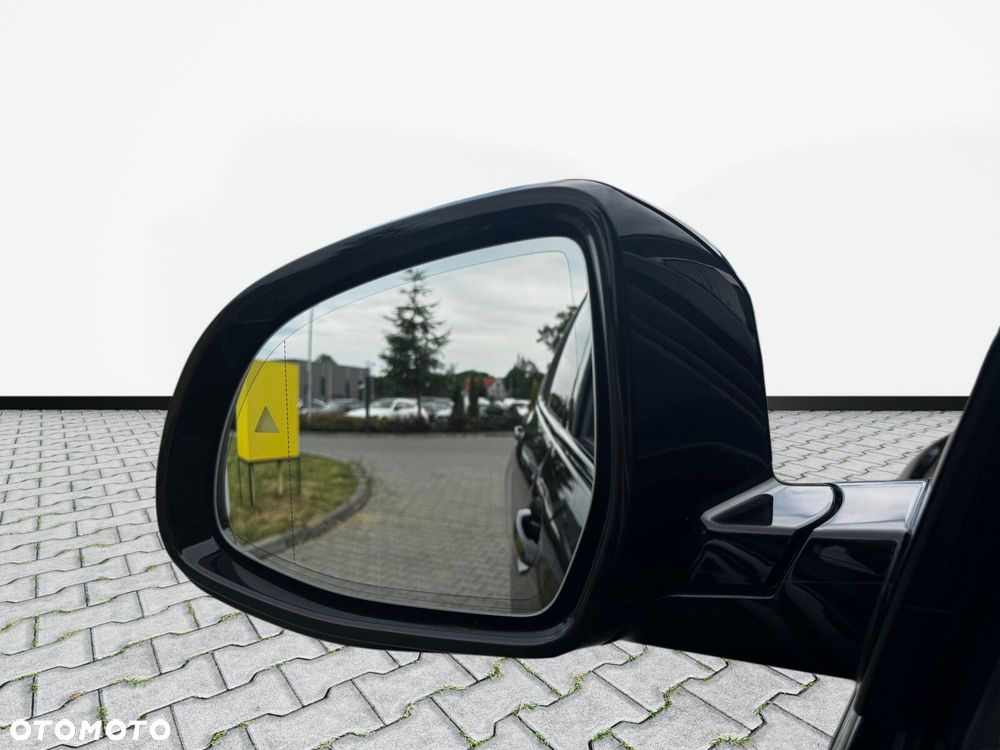 BMW X7 - 34