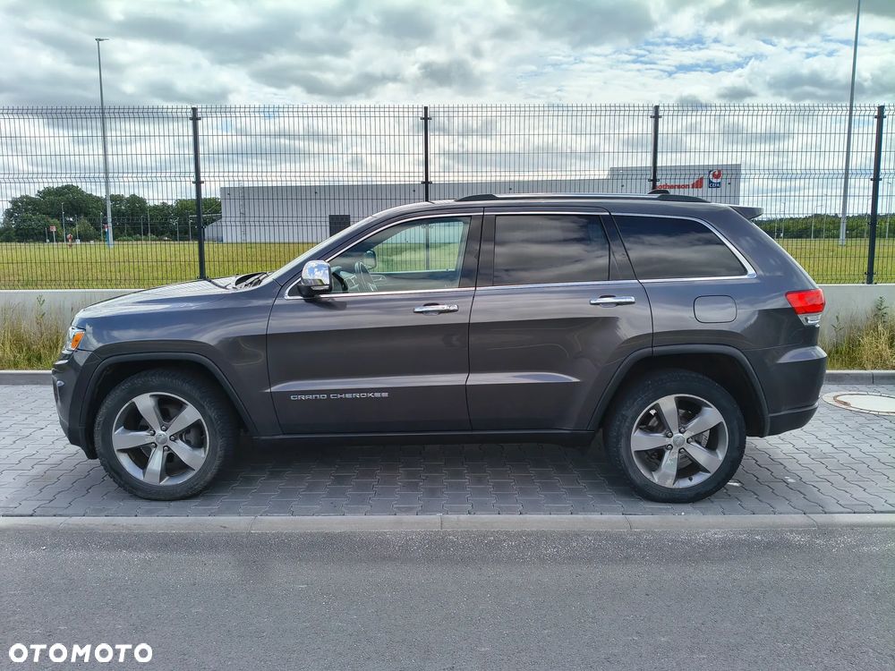 Jeep Grand Cherokee - 14