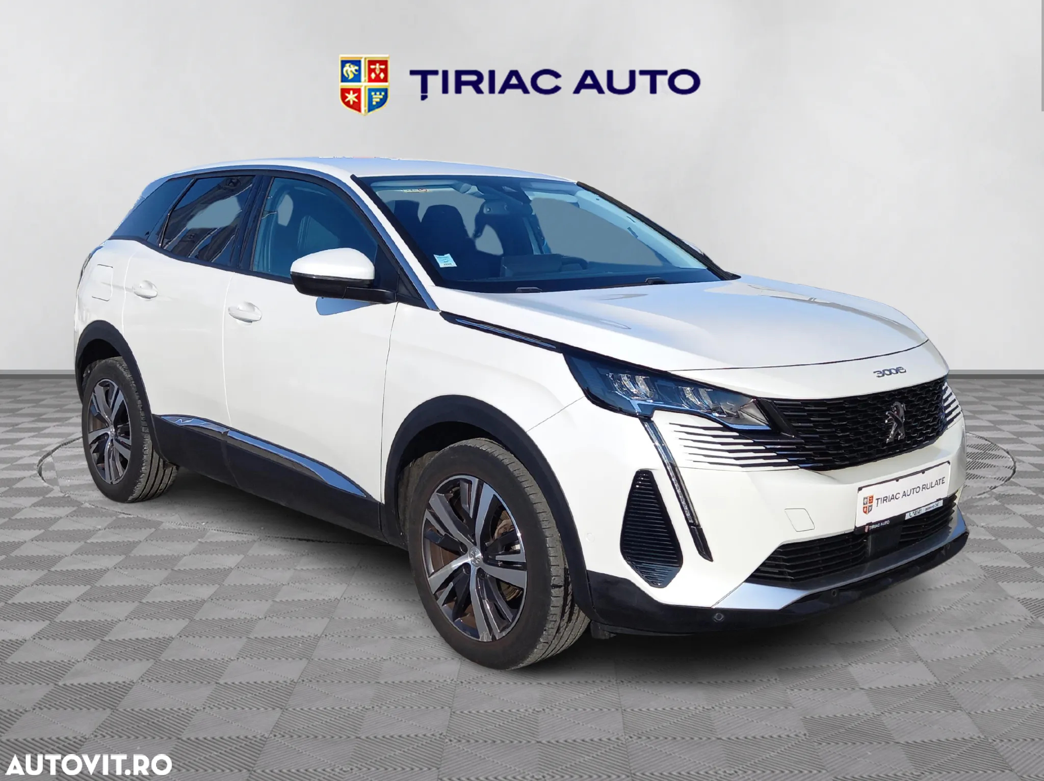 Peugeot 3008 1.5 BlueHDI S&S EAT8 Allure - 8