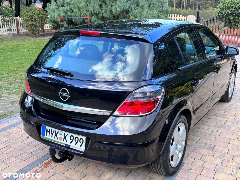 Opel Astra III 1.6 Elegance - 32