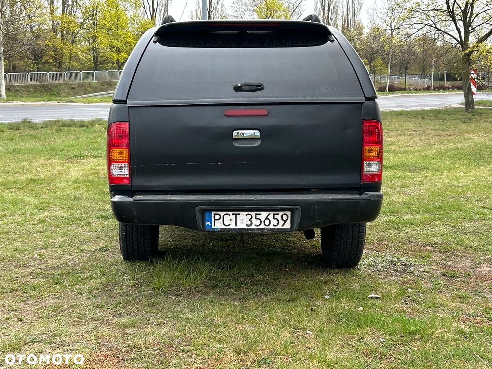 Toyota Hilux 3.0 D-4D SR5-X Platinium - 4