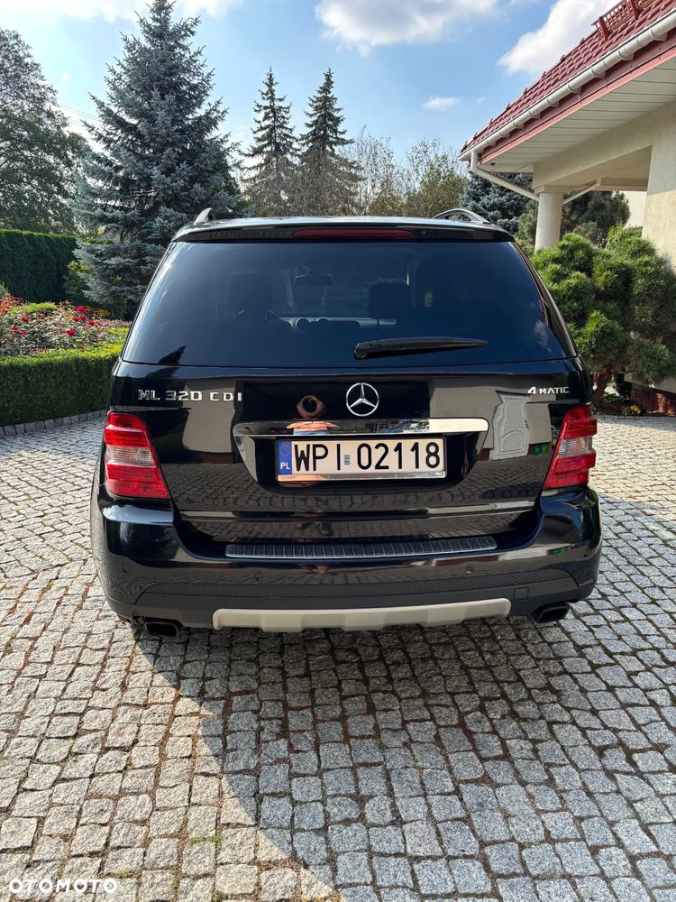 Mercedes-Benz ML - 3