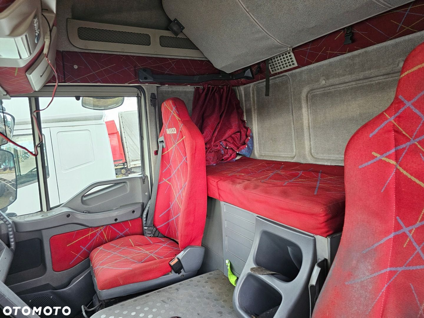 KABINA KOKPIT KONSOLA WNĘTRZE IVECO STRALIS 02-07 rok - 11