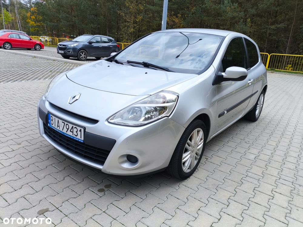 Renault Clio 1.5 dCi Authentique - 6