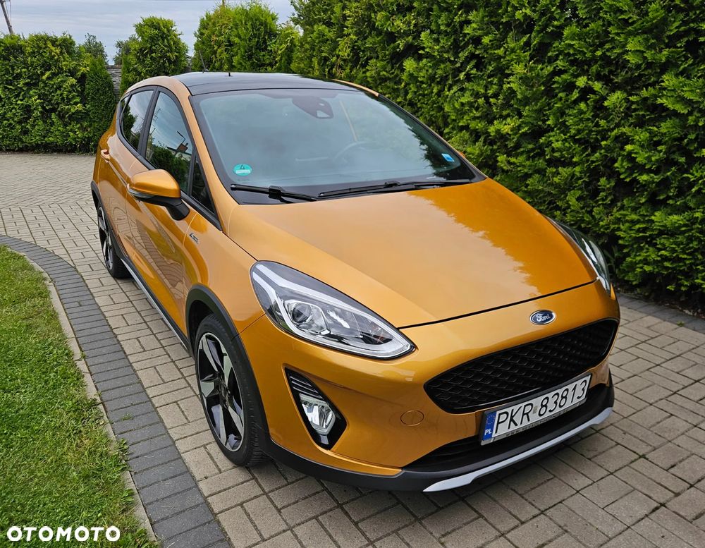 Ford Fiesta 1.0 EcoBoost S&S ACTIVE COLOURLINE - 3