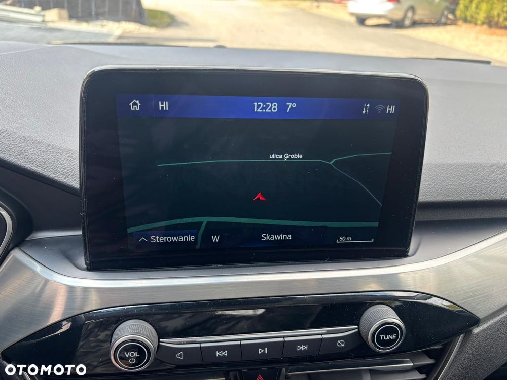 Ford Kuga 2.5 Duratec FHEV 4x4 TITANIUM - 27