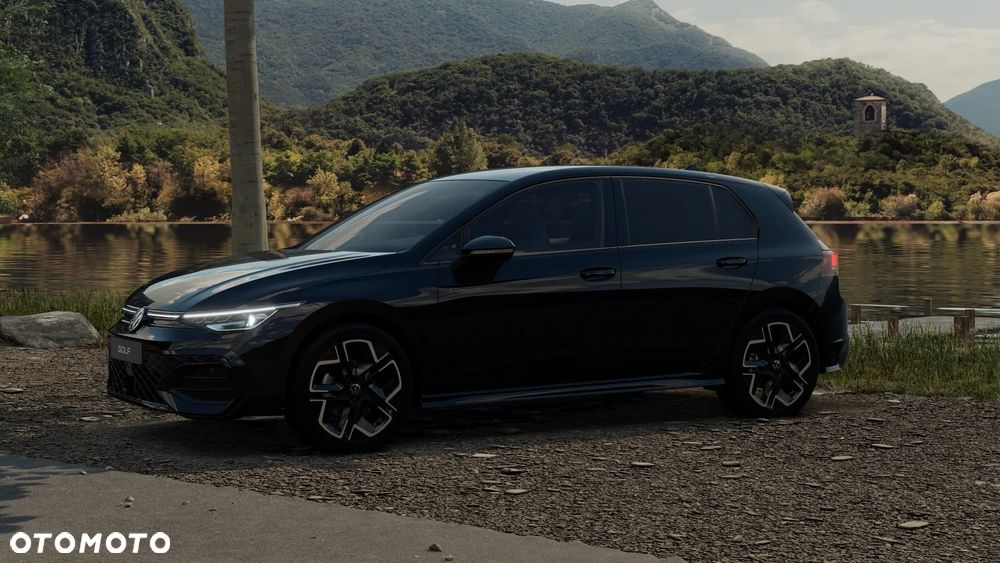 Volkswagen Golf 1.5 TSI R-Line Plus - 2