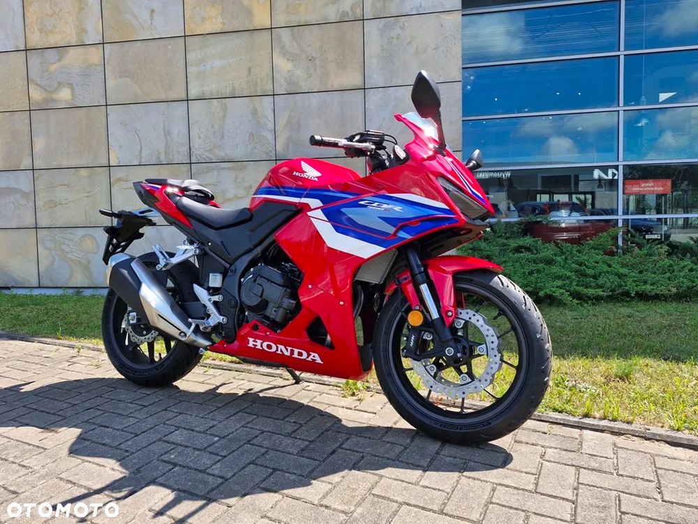 Honda CBR - 3