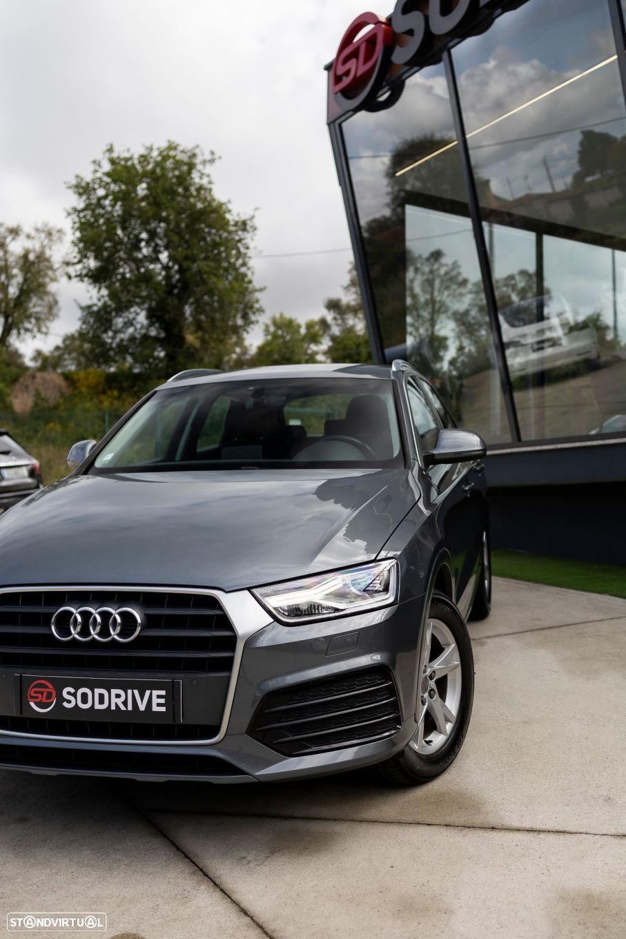 Audi Q3 2.0 TDI Sport - 13