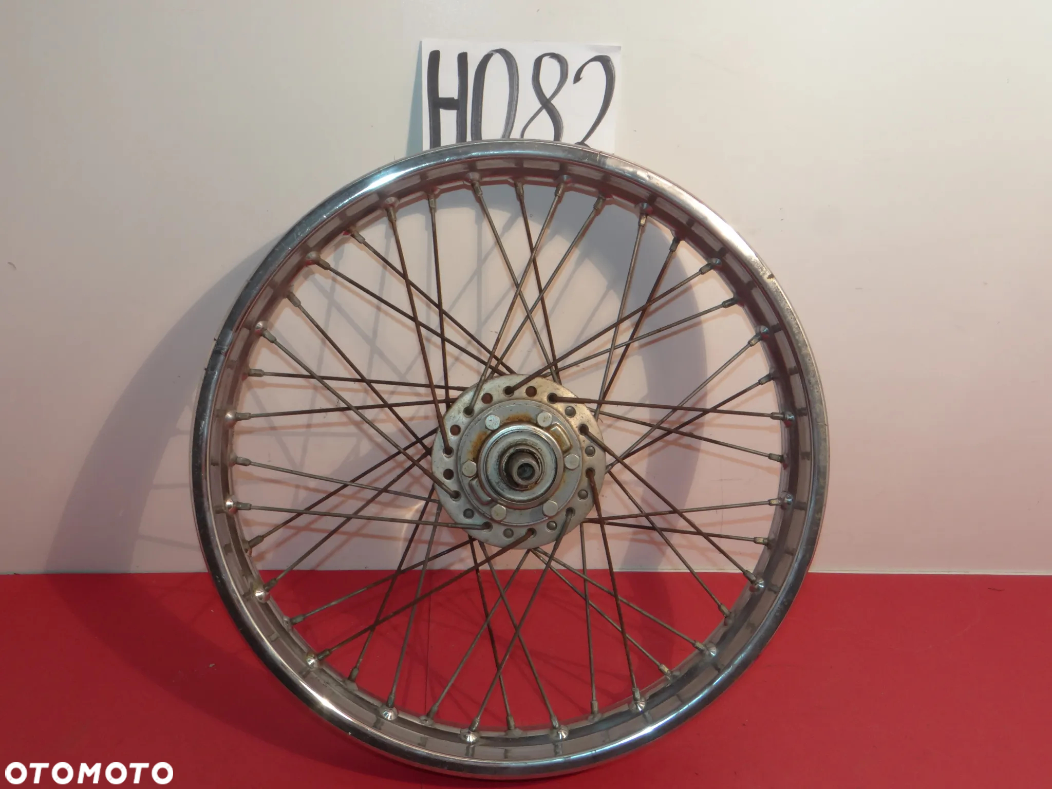 Honda CB750 CB750K FOUR FELGA KOŁO PRZÓD OŚKA H082 - 19