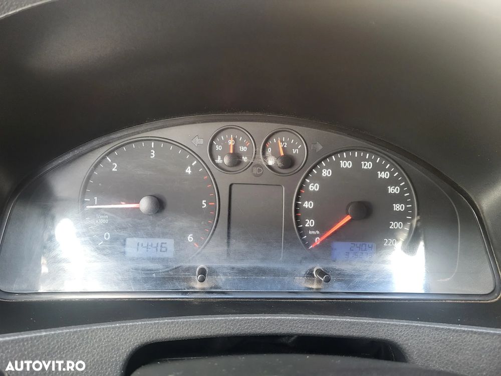 Volkswagen Transporter T5 Volksbus - 6