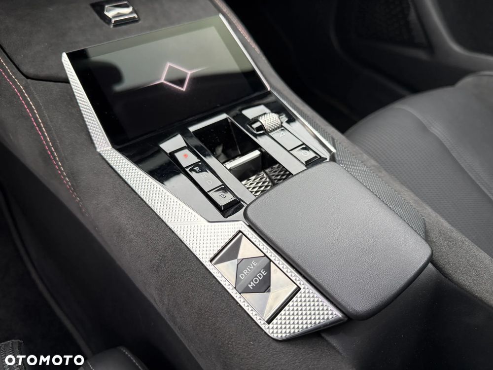 DS Automobiles DS 4 1.6 E-Tense Performance Line - 26