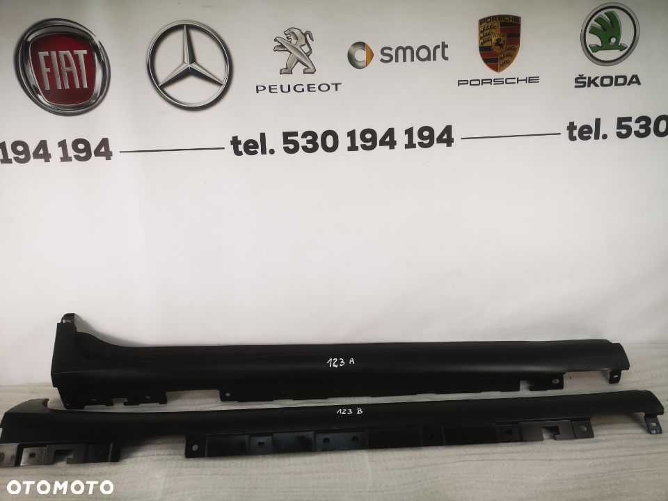 BMW X3 X4 F25 / F26 10- PRAWA LISTWA PROGOWA / NAKŁADKA PROGU NR AUKCJI PR123 - 1