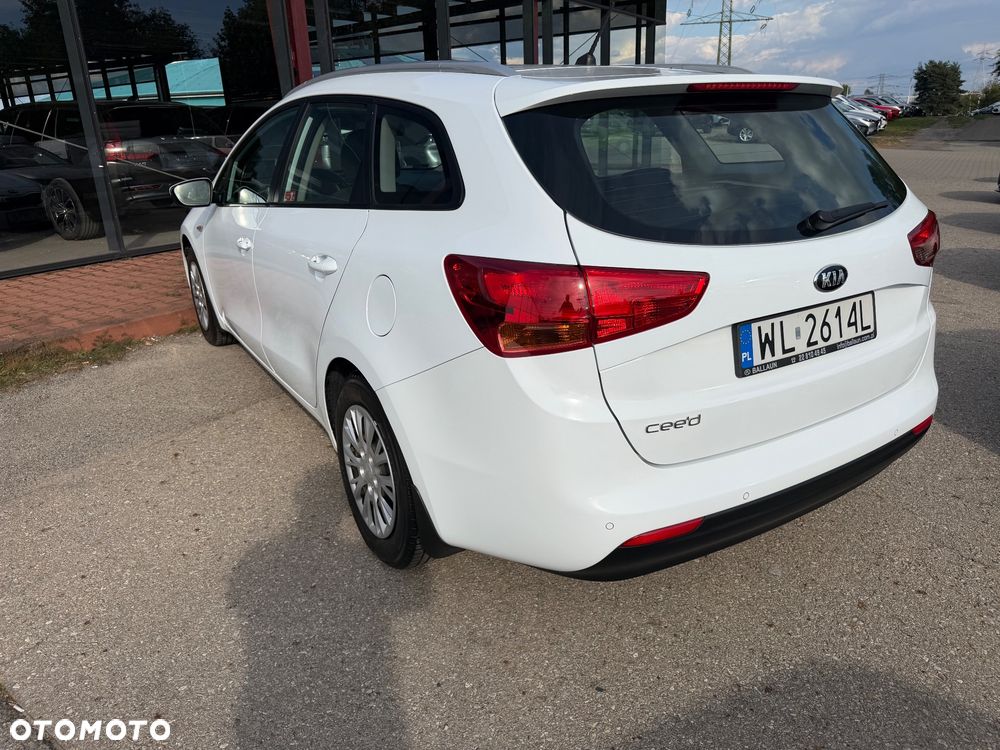Kia Ceed 1.4 M - 10