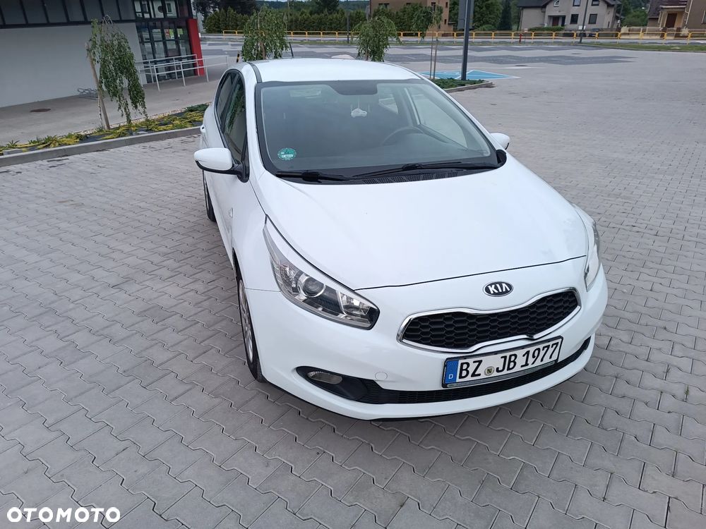 Kia Ceed 1.4 CVVT Vision - 15