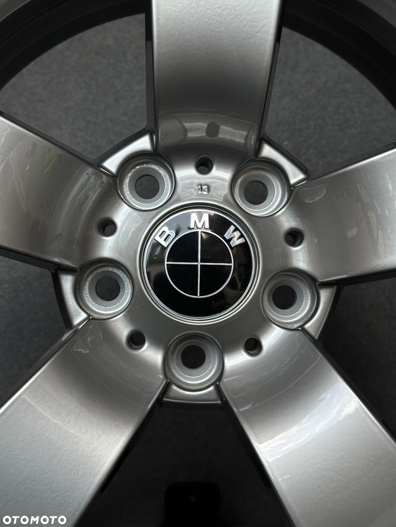 Oryginalne felgi BMW 17 5x120 alufelgi E90 Styling 122 F30 3 E46 Z3 Z4 F20 E87 E81 F10 F12 E60 X1 X3 X4 X5 E39 xDrive 8j ET20 Opel Insignia grafitowe Ferric Grey - 5