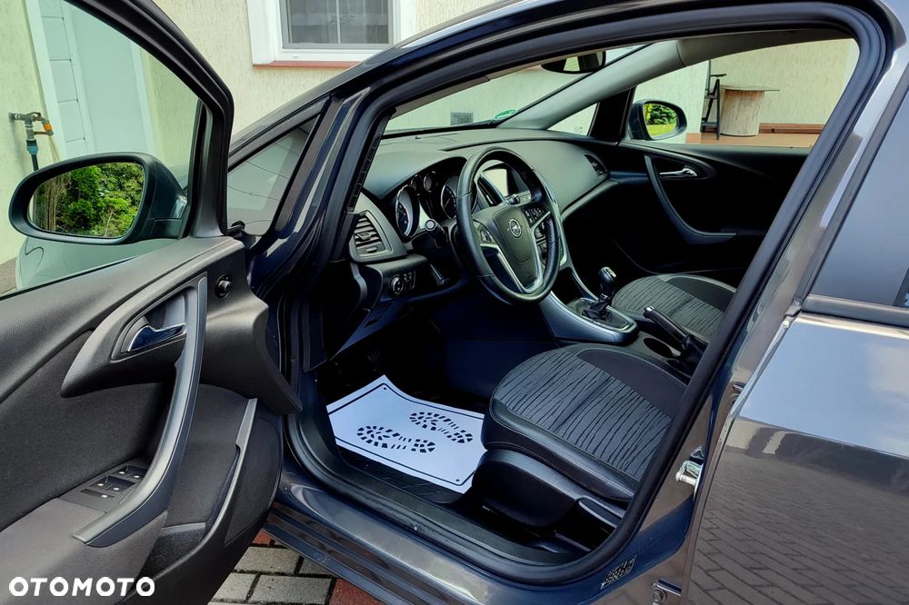 Opel Astra 1.4 Turbo Selection - 22