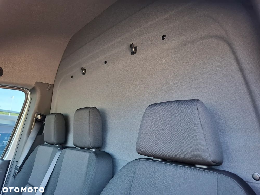 Mercedes-Benz Sprinter 317 CDI Furgon PRO długi 4325 mm L3H2 - 41