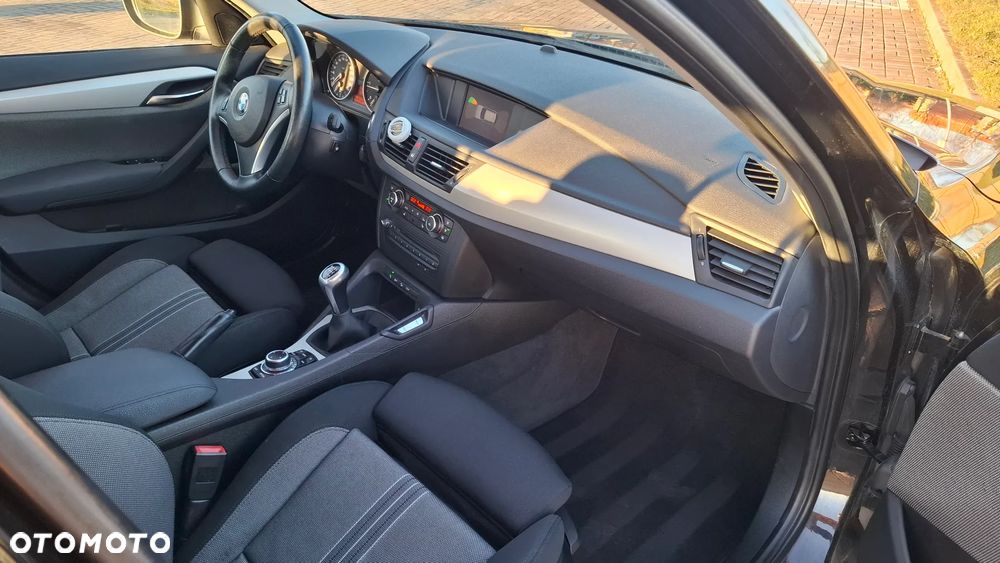 BMW X1 xDrive20d - 9