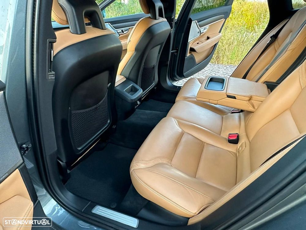 Volvo V90 D4 AWD Geartronic Momentum - 14