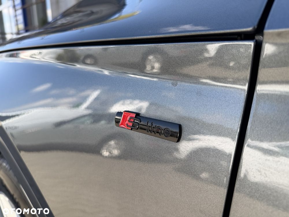 Audi Q5 50 TFSIe quattro S tronic S line - 35