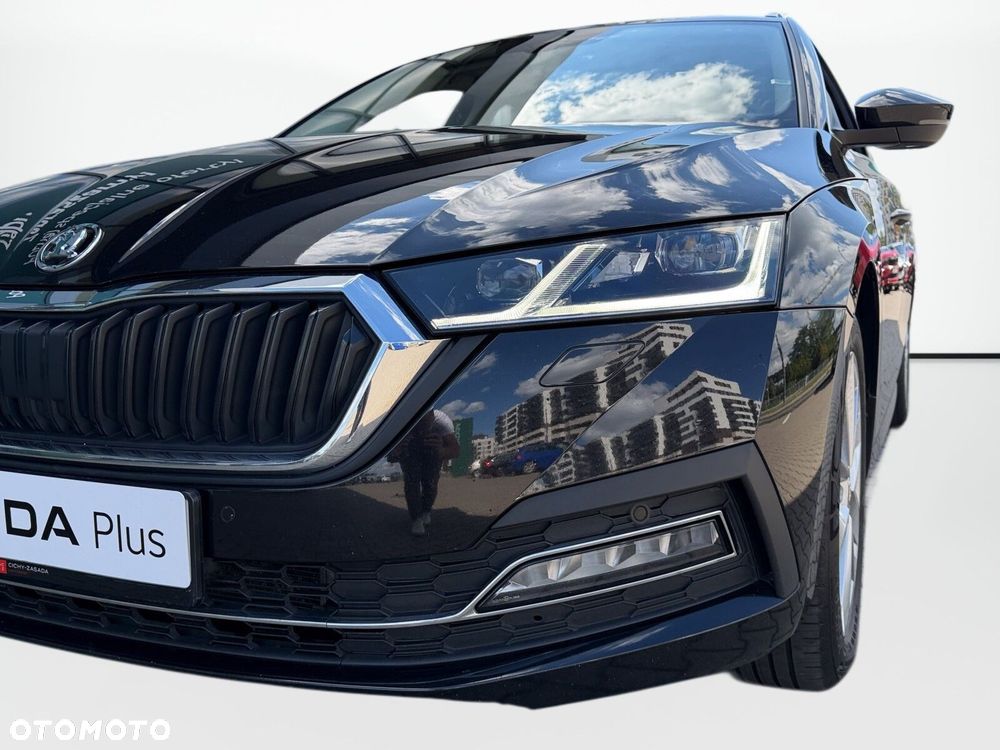 Skoda Octavia 2.0 TDI Style DSG - 38