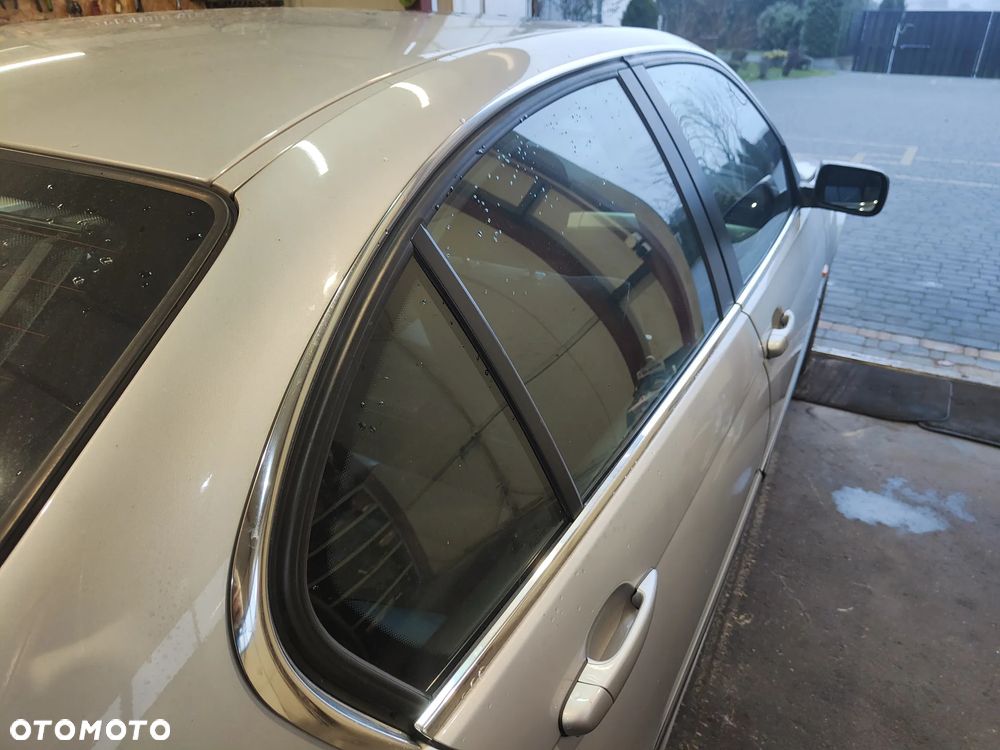 BMW E46 sedan listwy karoseryjne zgarniające chrom komplet - 2