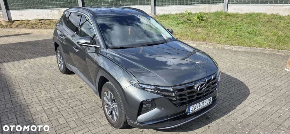 Hyundai Tucson 1.6 T-GDi HEV Executive 4WD - 11