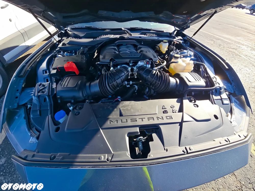 Ford Mustang 5.0 V8 GT - 14