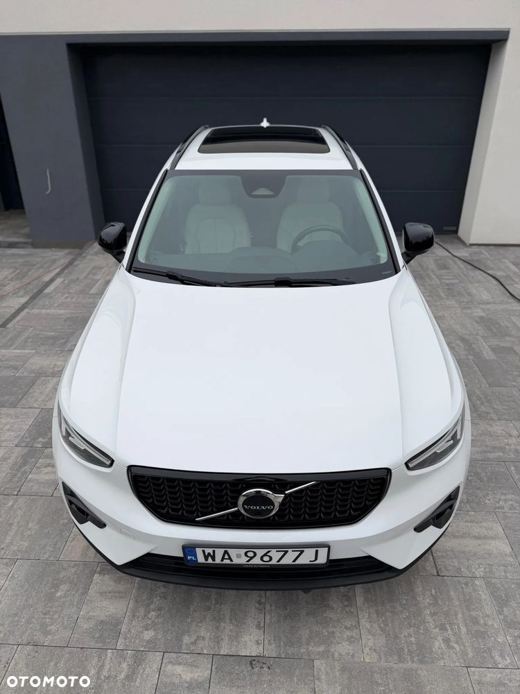 Volvo XC 40 B5 AWD Ultimate Dark - 8