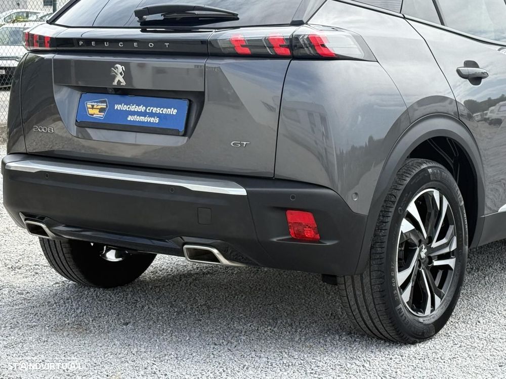 Peugeot 2008 1.2 PureTech GT - 11